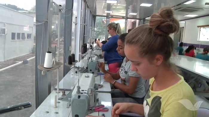 Curso de Costureiro Industrial do Vestuário inicia em Salete