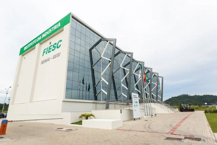 Convênio com a Embrapa prevê uso de tecnologia do SENAI/SC na agricultura