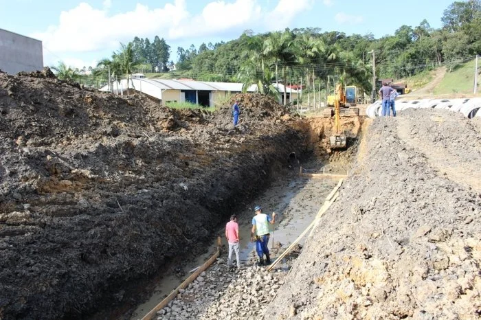 Começa a revitalização da entrada da cidade de Salete