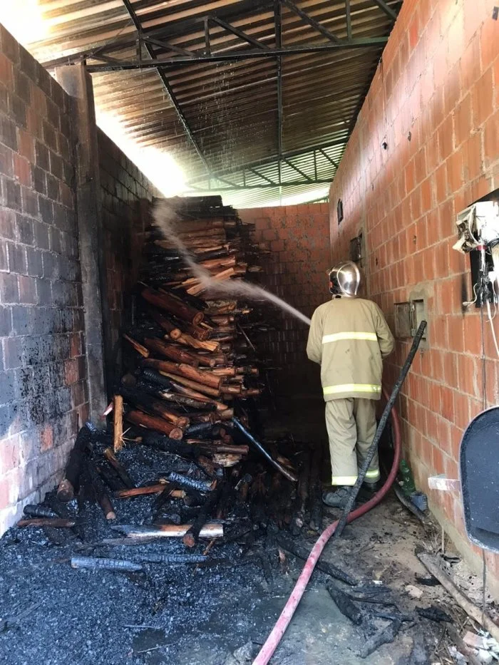 Dois incêndios mobilizam Bombeiros Voluntários em Presidente Getúlio