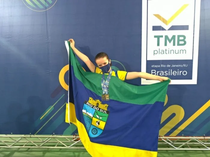 Mahayla Sardá conquista medalhas no Campeonato Brasileiro de Tênis de Mesa