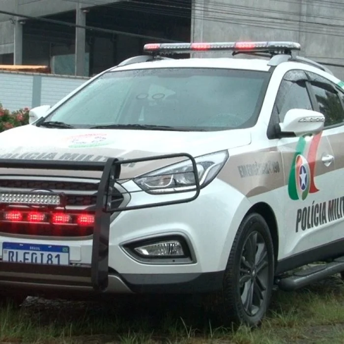 Polícia Militar de Agronômica recebe nova viatura da Administração Municipal