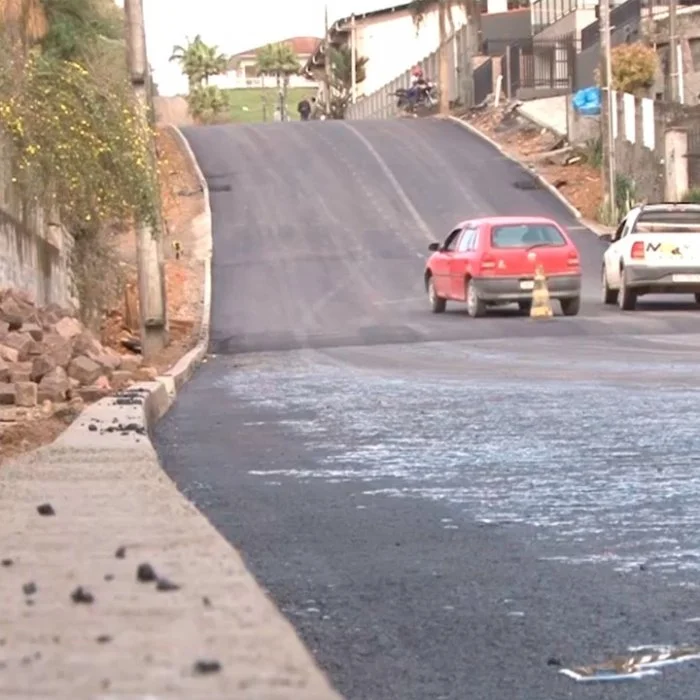 Rua Vereador Modestino Nasato, em Laurentino, está pronta!