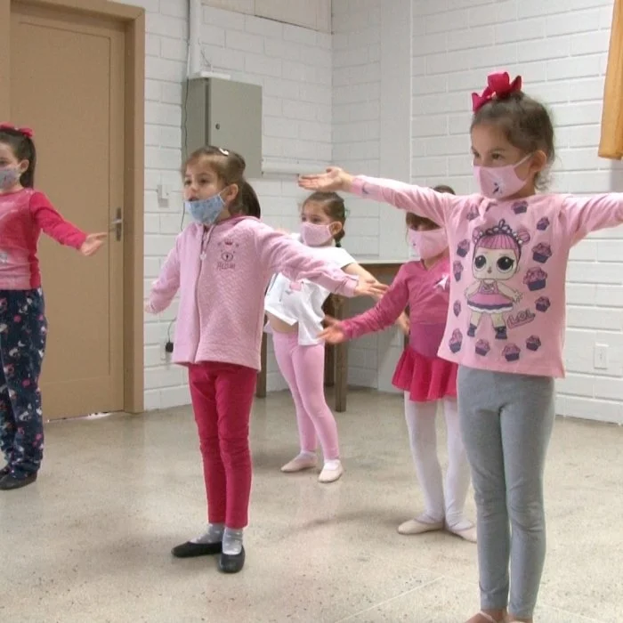 Espetáculo de Dança em Braço do Trombudo!