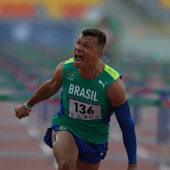 Vinicius de Brito conquista dois ouros e uma prata no Campeonato Ibero Americano de Atletismo
