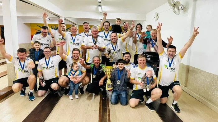 Invicto, C. C. T. Mosquito conquista o Estadual Taça Prata de Bolão 23 em Agronômica